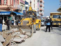 Demircioğlu caddesi şantiyeye döndü