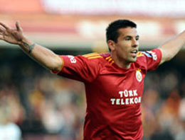 Milan Baros ''hat-trick'' yaptı