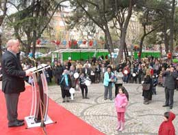 Kadıköy Yoğurtçu Parkı'na kavuştu