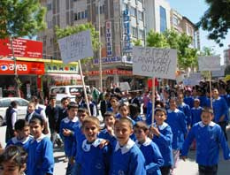 Trafik güvenliği için yürüdüler